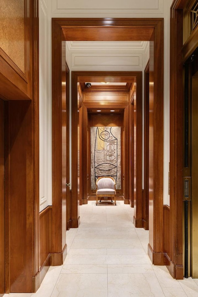 189 E Lake Shore Dr Unit Ph18, Chicago, IL 60611 - hall with wooden walls