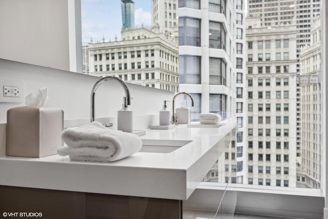 403 N Wabash Ave Unit 12B, Chicago, IL 60611 - photo 29
