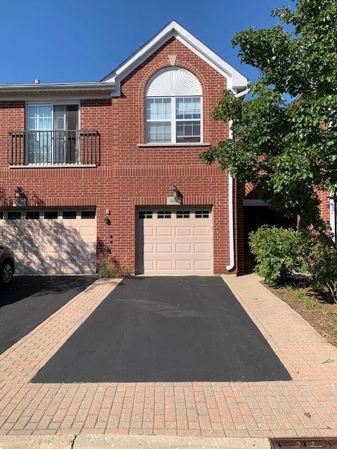 990 Kensington Dr Unit 0, Northbrook, IL 60062 - photo 1