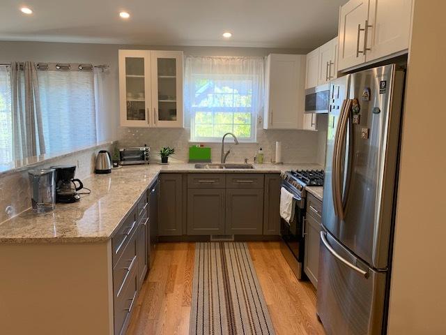 990 Kensington Dr Unit 0, Northbrook, IL 60062 - photo 2