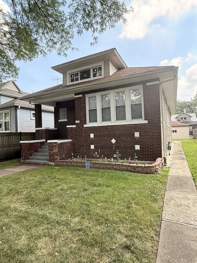 11949 S Yale Ave, Chicago, IL 60628 - photo 1
