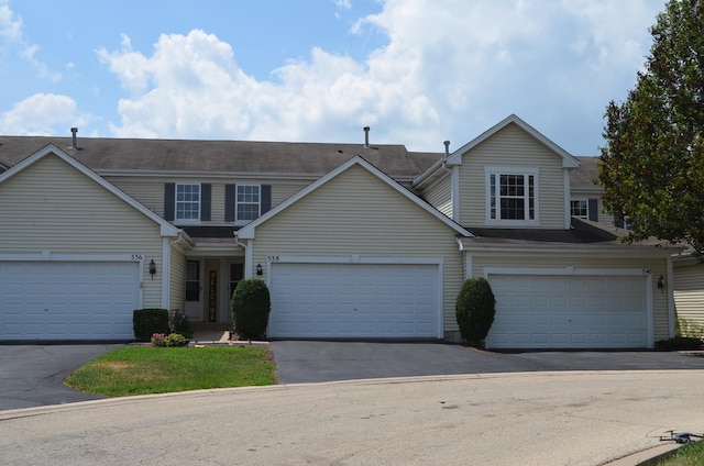 538 Prairie View Dr, Minooka, IL 60447 - photo 1