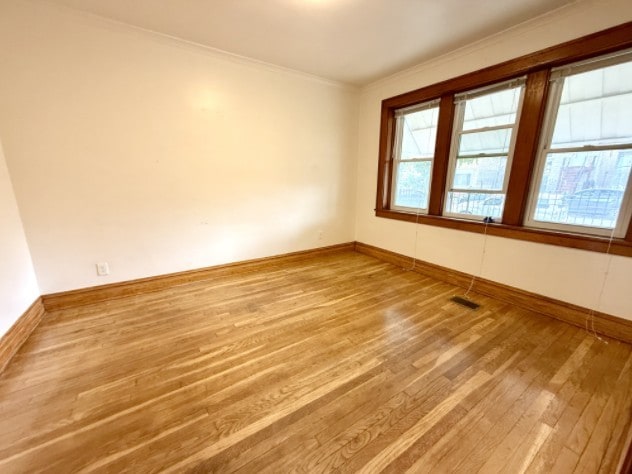 1630 W 38th Pl, Chicago, IL 60609 - photo 4