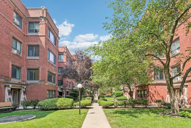 906 W Sunnyside Ave Unit 1B, Chicago, IL 60640 - photo 2