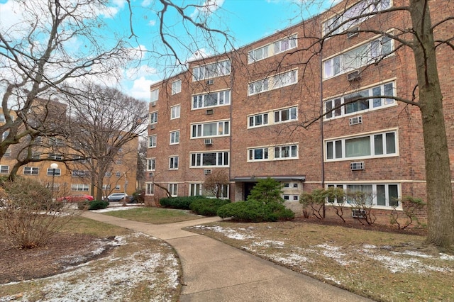 1960 W Hood Ave Unit 2C, Chicago, IL 60660 - photo 1