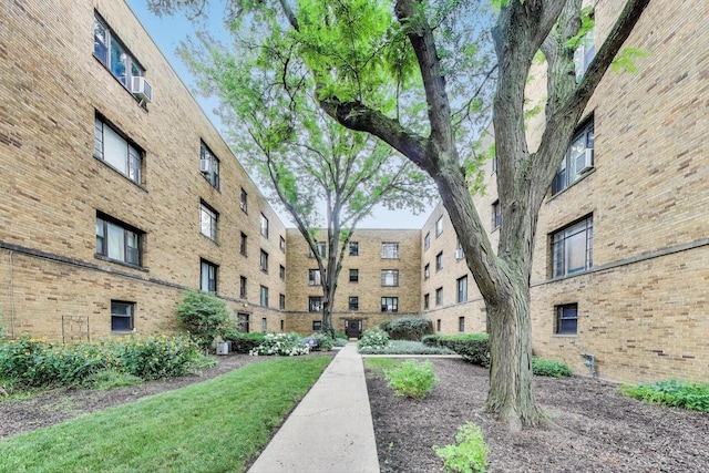 1555 Monroe Ave Unit 2, River Forest, IL 60305 - view of community