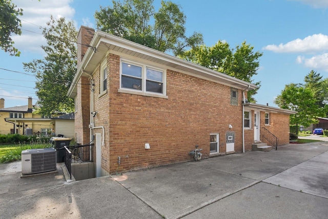 3935 W Jarvis Ave, Lincolnwood, IL 60712 - photo 40