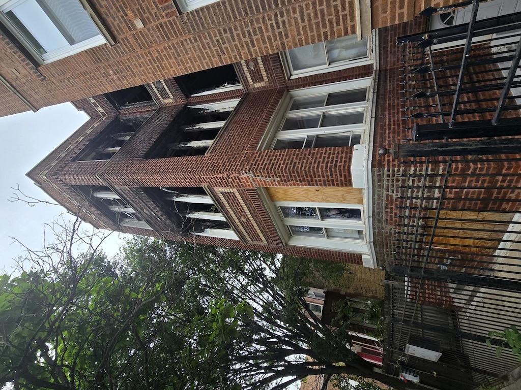 845 N Hamlin Ave, Chicago, IL 60651 - photo 3