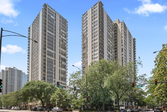 1360 N Sandburg Ter Unit 2704C, Chicago, IL 60610 - photo 1