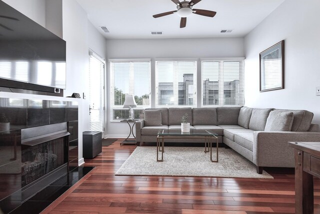 3021 W Armitage Ave Unit 402, Chicago, IL 60647 - photo 6