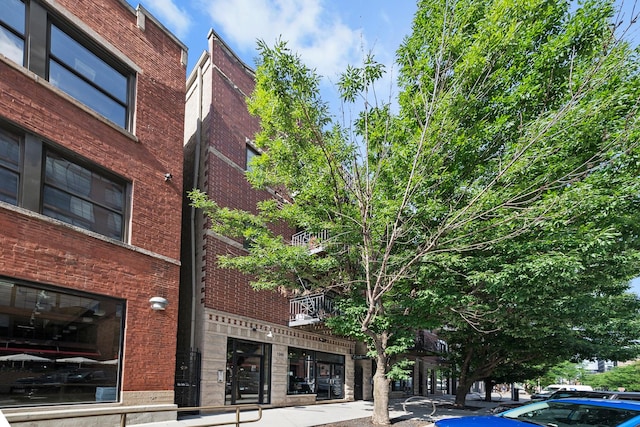 1048 W Fulton St Unit 4, Chicago, IL 60607 - photo 1