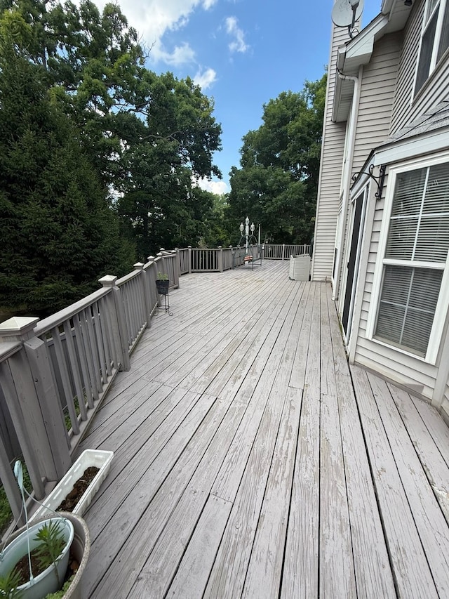 494 Rosewood Dr, Carpentersville, IL 60110 - photo 21