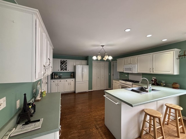 494 Rosewood Dr, Carpentersville, IL 60110 - photo 5