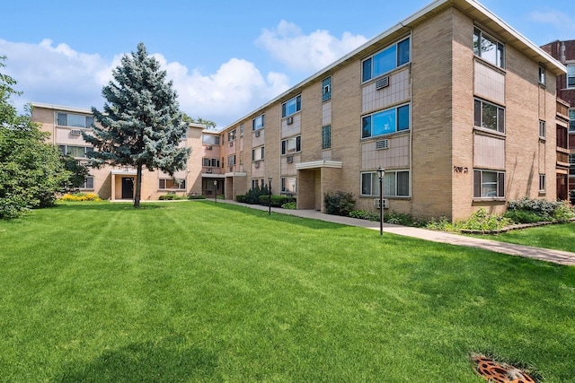 7019 N Ridge Blvd Unit 3C, Chicago, IL 60645 - photo 1