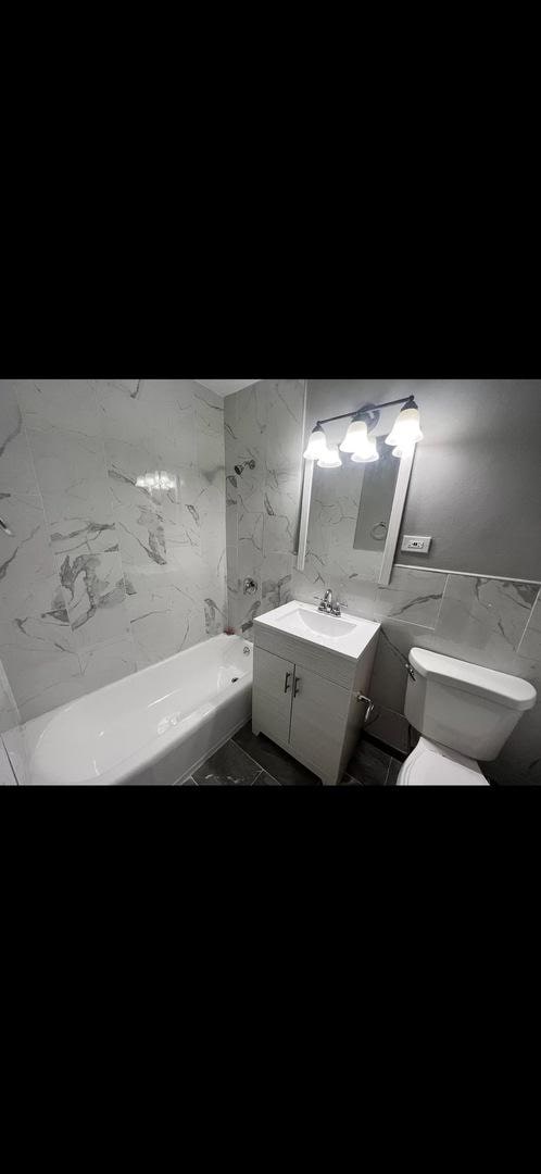 7019 N Ridge Blvd Unit 3C, Chicago, IL 60645 - photo 7