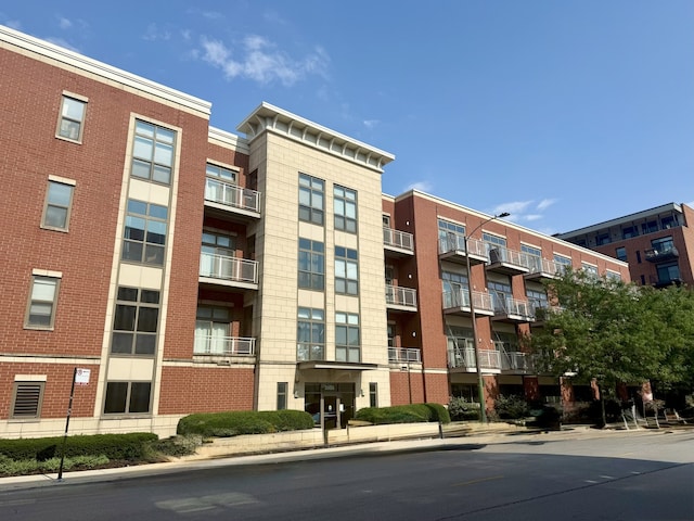 3505 S Morgan St Unit 411, Chicago, IL 60609 - photo 2