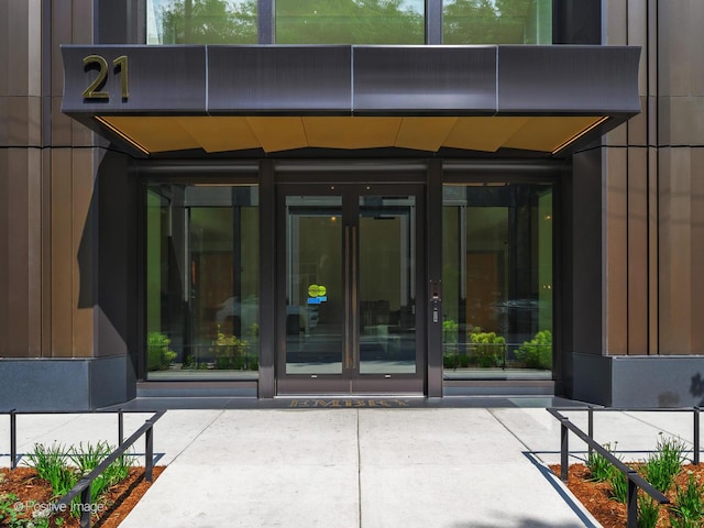 21 N May St Unit 1104, Chicago, IL 60607 - photo 2
