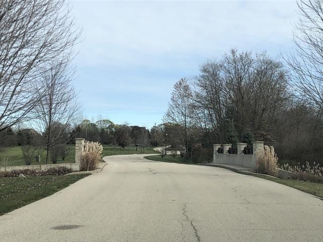 14835 W Concord Ct, Wadsworth, IL 60083