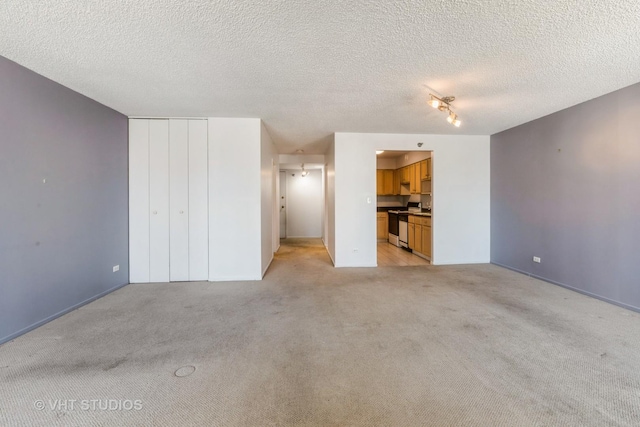 70 W Huron St Unit 1301, Chicago, IL 60654 - photo 11