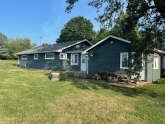 8730 E Highpoint Rd, Yorkville, IL 60560 - photo 10