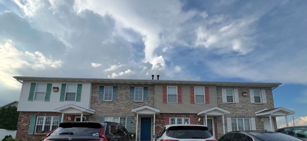 1 Andy Ct Unit 6, Bloomington, IL 61704 - photo 2
