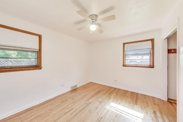 2113 Walnut St, Waukegan, IL 60087 - photo 12