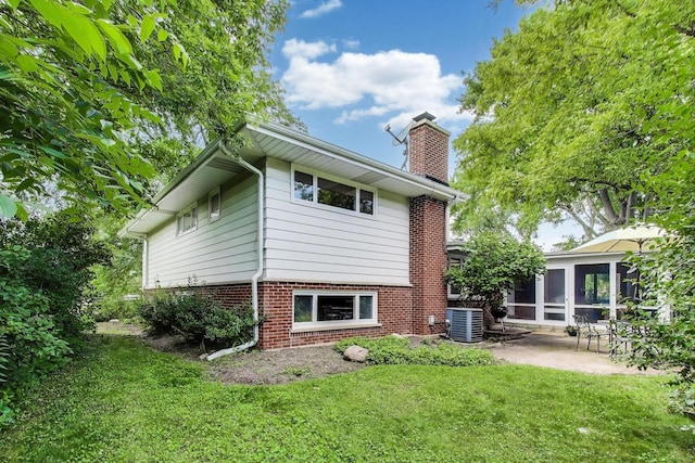 1525 Evergreen Ter, Glenview, IL 60025 - photo 30