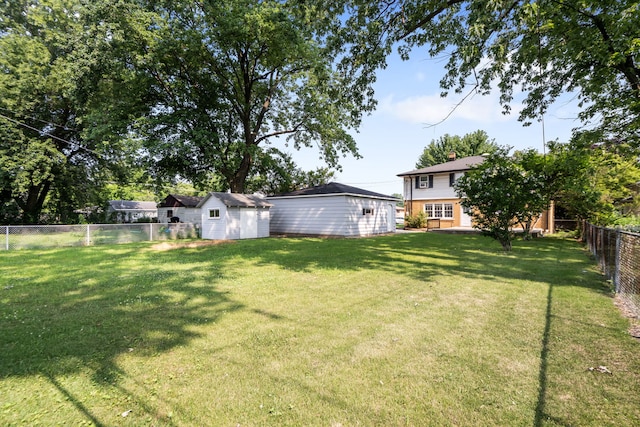 5113 W 79th Pl, Burbank, IL 60459 - fenced backyard featuring a storage shed