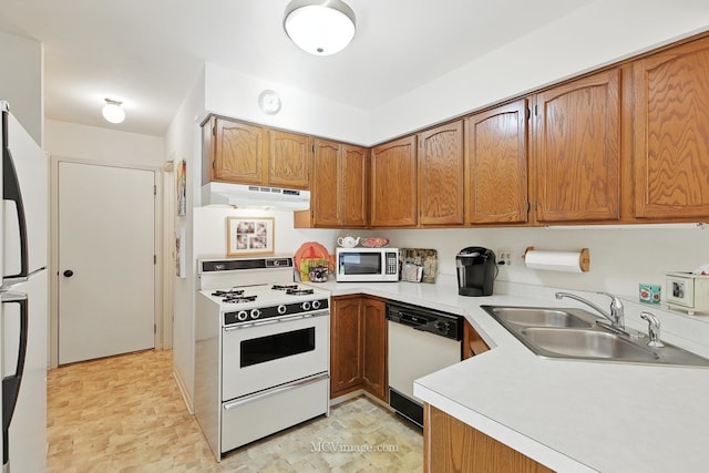 1404 Queensgreen Cir Unit 1404, Naperville, IL 60563 - photo 7