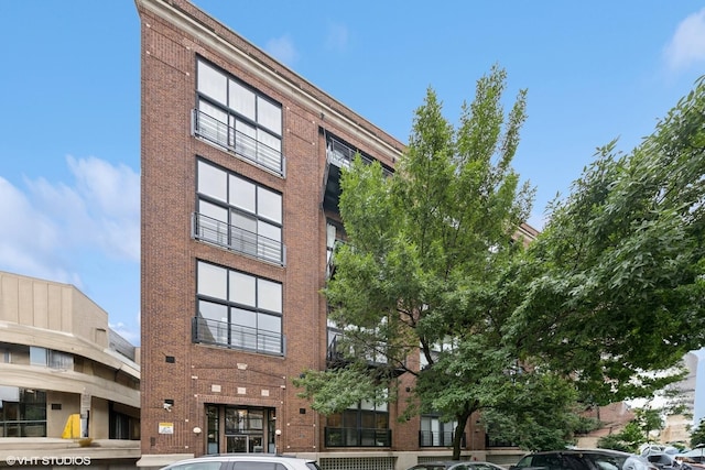 1935 N Fairfield Ave Unit 112, Chicago, IL 60647 - photo 1
