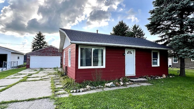505 Oak Ave, Sterling, IL 61081 - photo 1