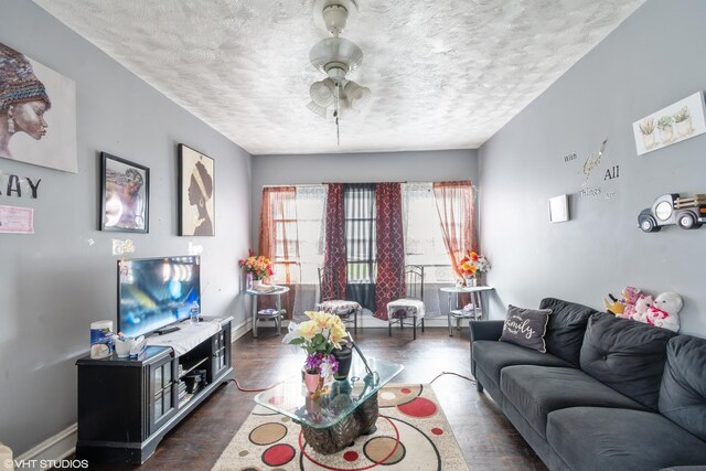 32 E 119th St, Chicago, IL 60628 - photo 2