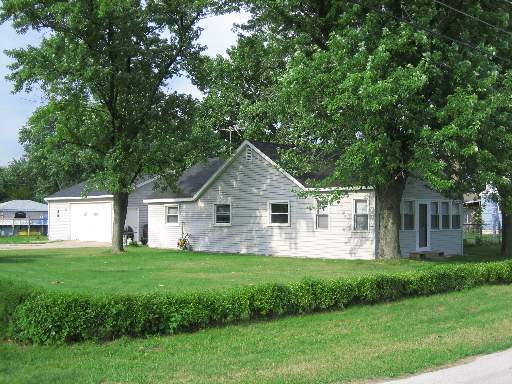 18020 Ridgeland Ave, Lansing, IL 60438 - photo 2