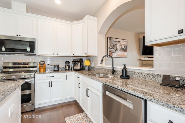 1128 Evergreen Ave, Des Plaines, IL 60016 - photo 4