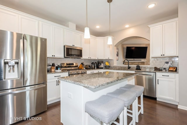 1128 Evergreen Ave, Des Plaines, IL 60016 - photo 6