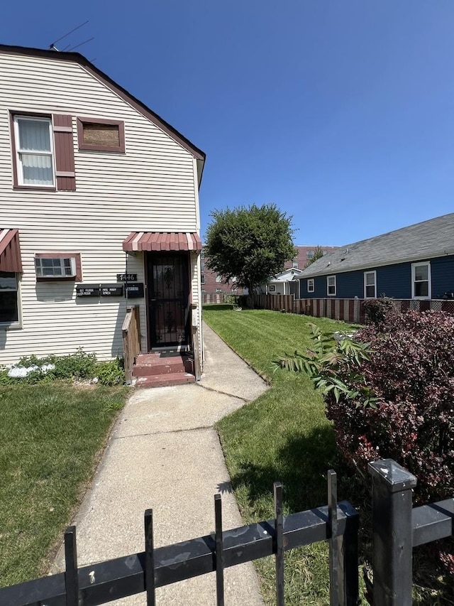7446 W 64th St, Summit, IL 60501 - photo 2