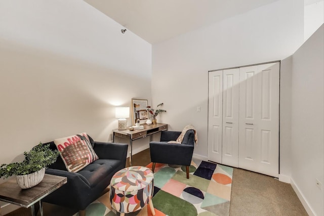 901 W Madison St Unit 609, Chicago, IL 60607 - carpeted living area with baseboards