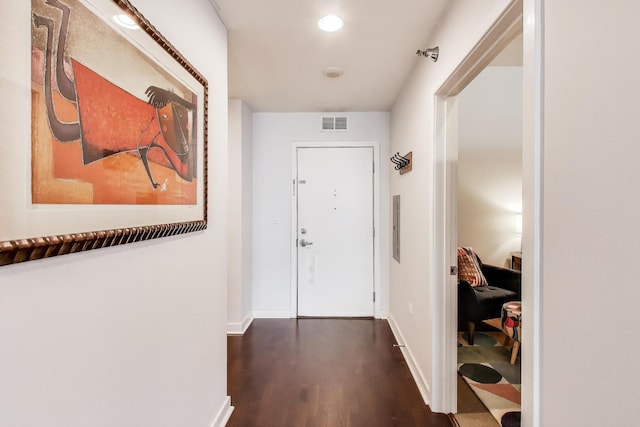 901 W Madison St Unit 609, Chicago, IL 60607 - entryway with dark wood-type flooring and baseboards