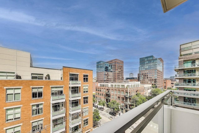 901 W Madison St Unit 609, Chicago, IL 60607 - balcony with a city view