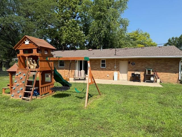 104 Central Ct, Watseka, IL 60970 - photo 15