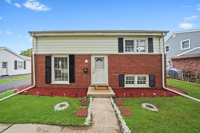 221 S Park Blvd, Glen Ellyn, IL 60137 - photo 1