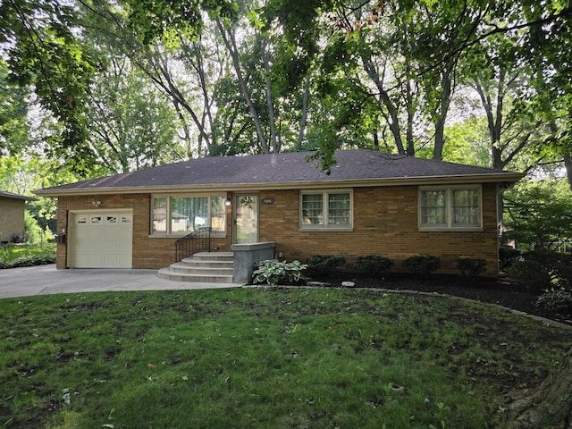 1206 Maplewood Dr W, Normal, IL 61761 - photo 2