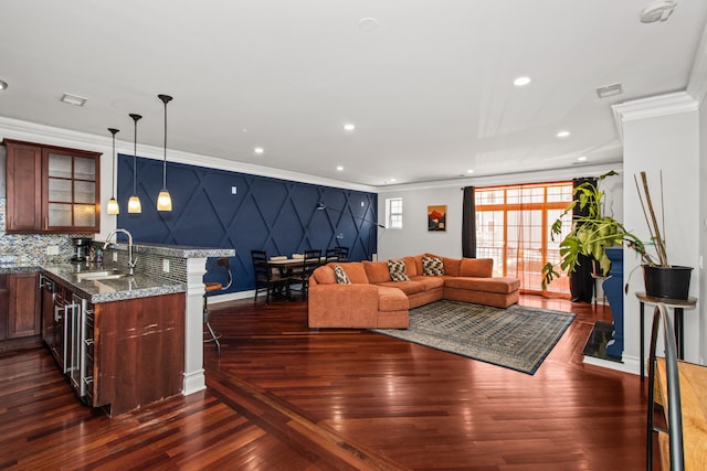 4755 N Kilbourn Ave Unit 1D, Chicago, IL 60630 - photo 2