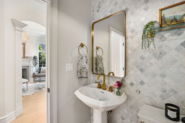 2436 Thornwood Ave, Wilmette, IL 60091 - photo 7
