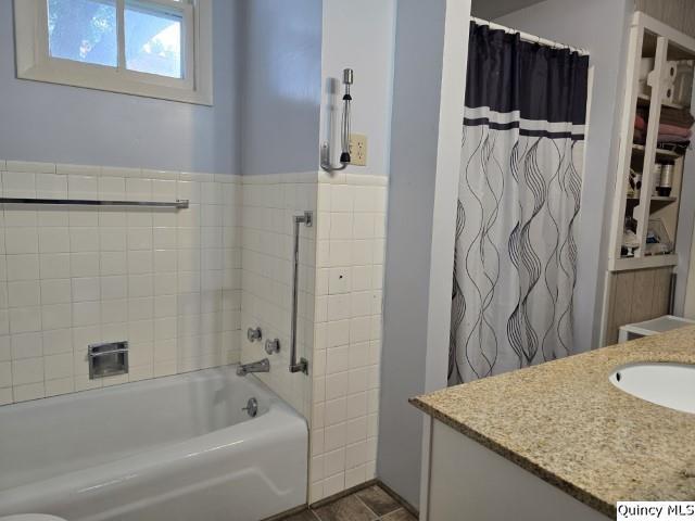 103 W 1st Ave, Laharp, IL 61450 - photo 7