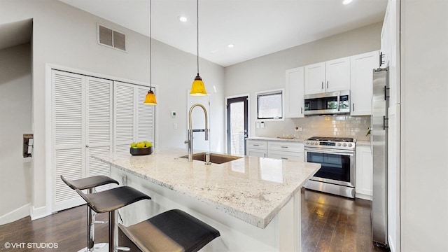 2330 W Armitage Ave Unit B, Chicago, IL 60647 - photo 10