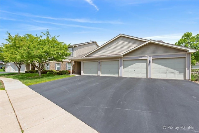 1023 Berkshire Ct Unit D, Elgin, IL 60120 - photo 14