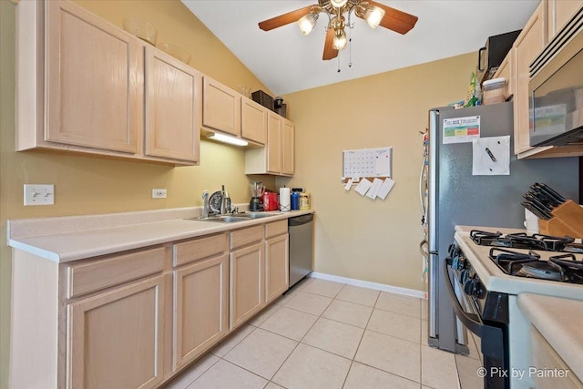 1023 Berkshire Ct Unit D, Elgin, IL 60120 - photo 4
