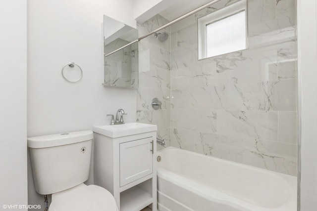 4646 W Warwick Ave, Chicago, IL 60641 - photo 11