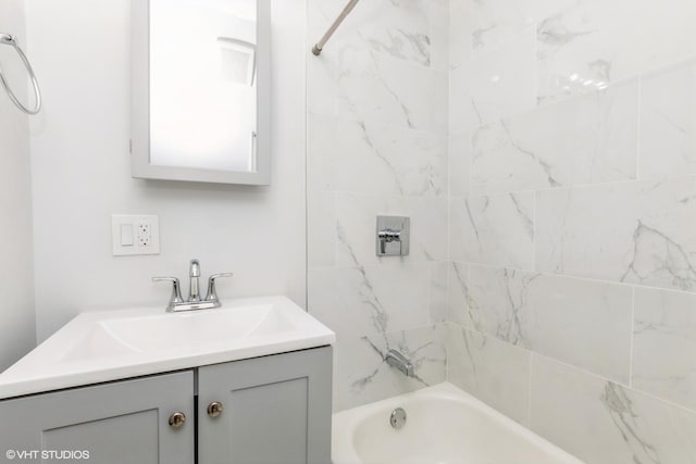 4646 W Warwick Ave, Chicago, IL 60641 - photo 15
